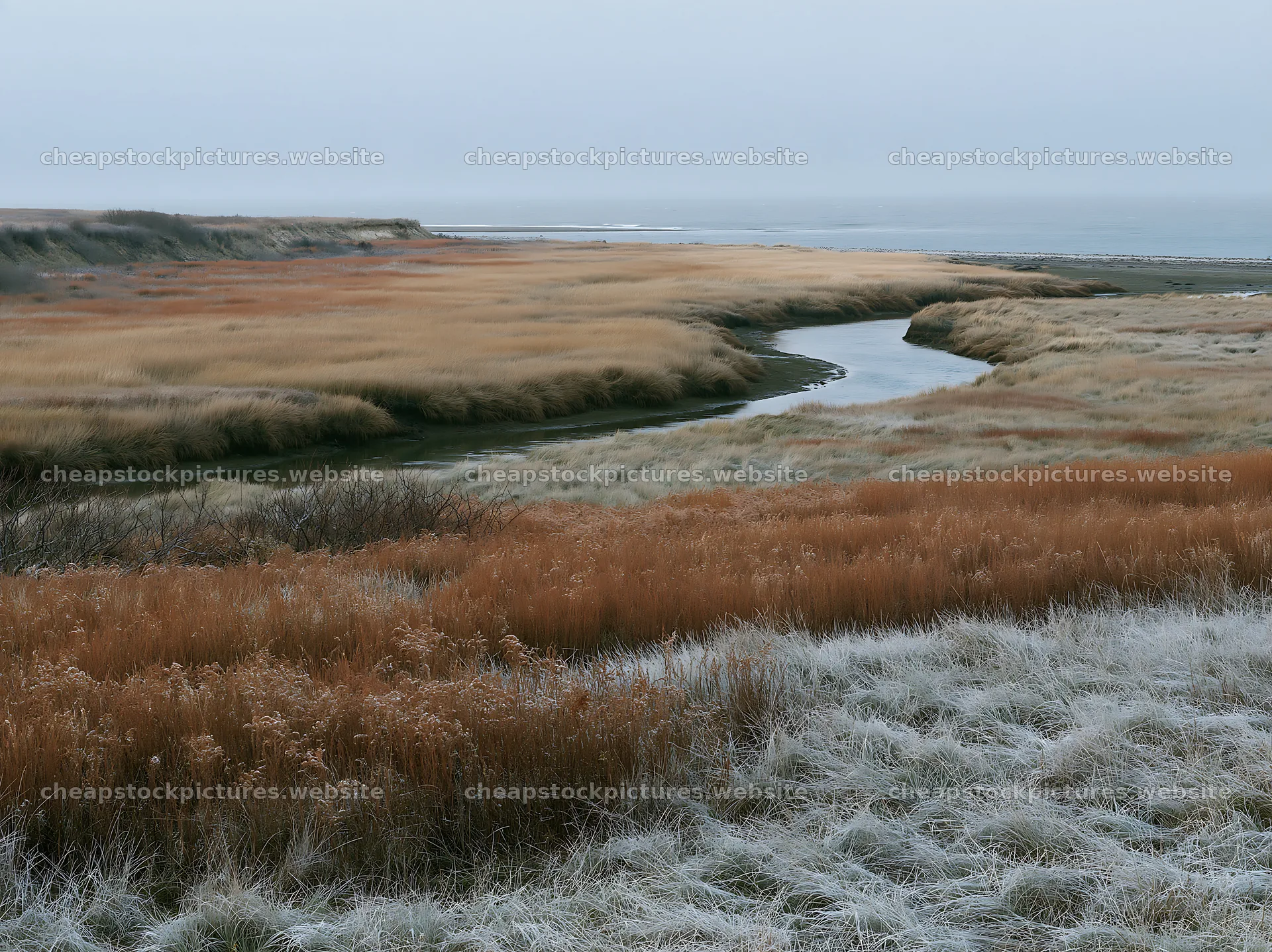 Frosty coastal meadow with a winding stream at dawn – stock pictures 9174x6866