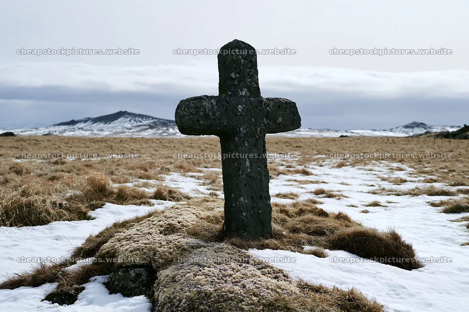 Christian cross in winter meadow landscape – stock pictures 9722x6480